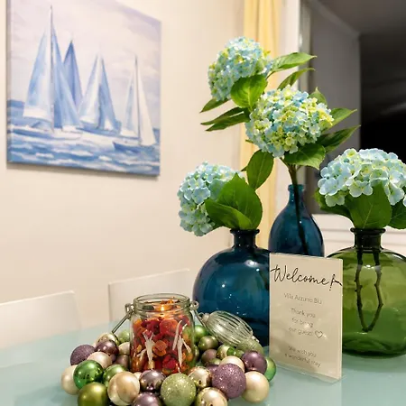 Azzurro Private